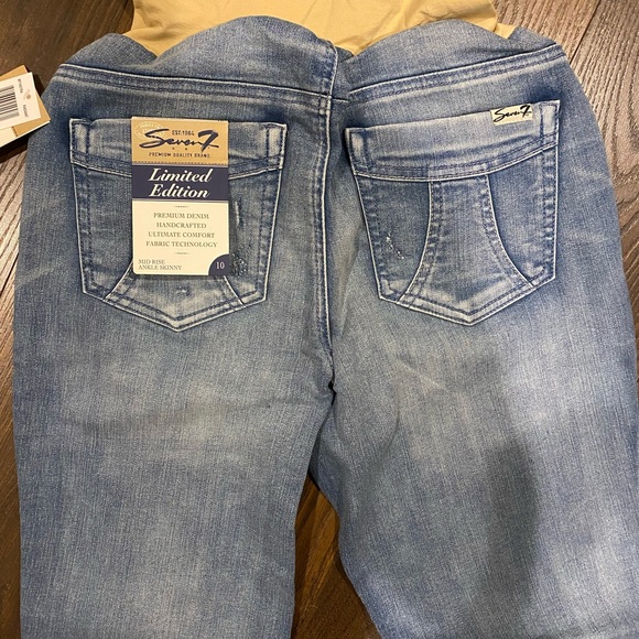 Seven Maternity Jeans NWT - Picture 3 of 5